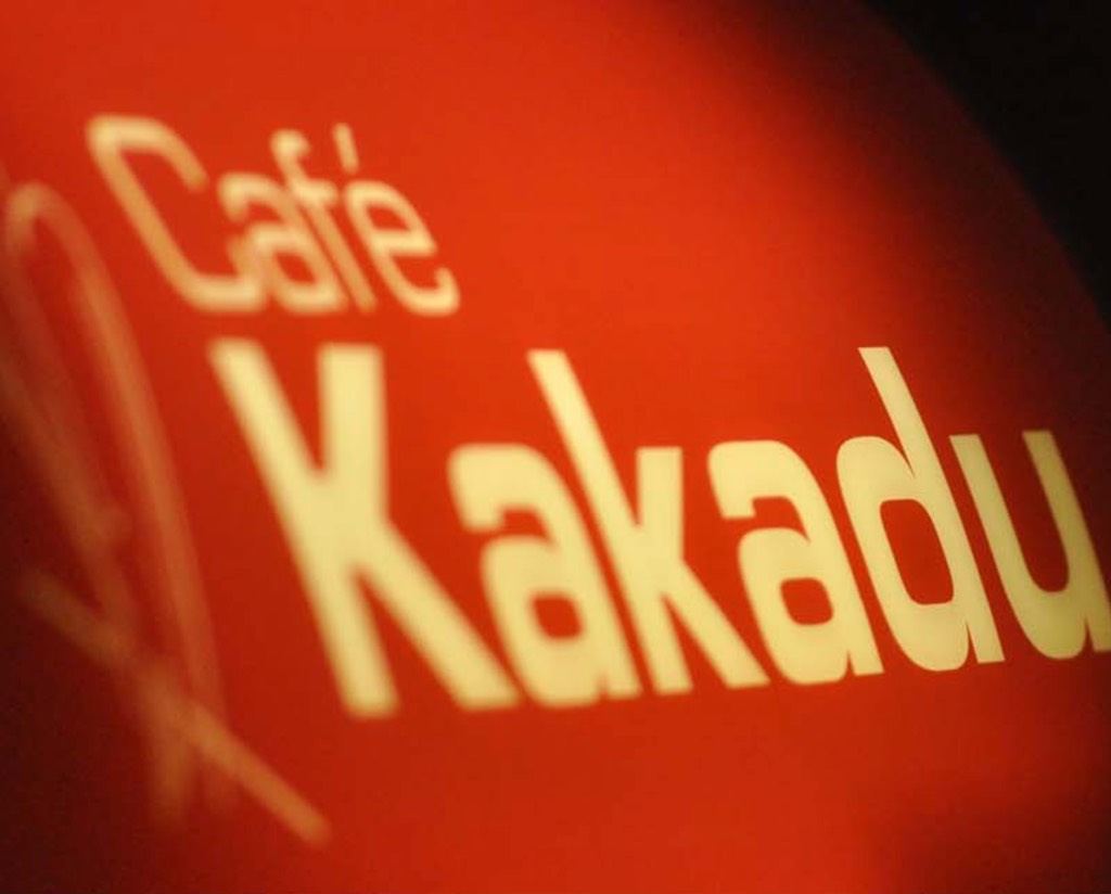 Café Kakadu Schild